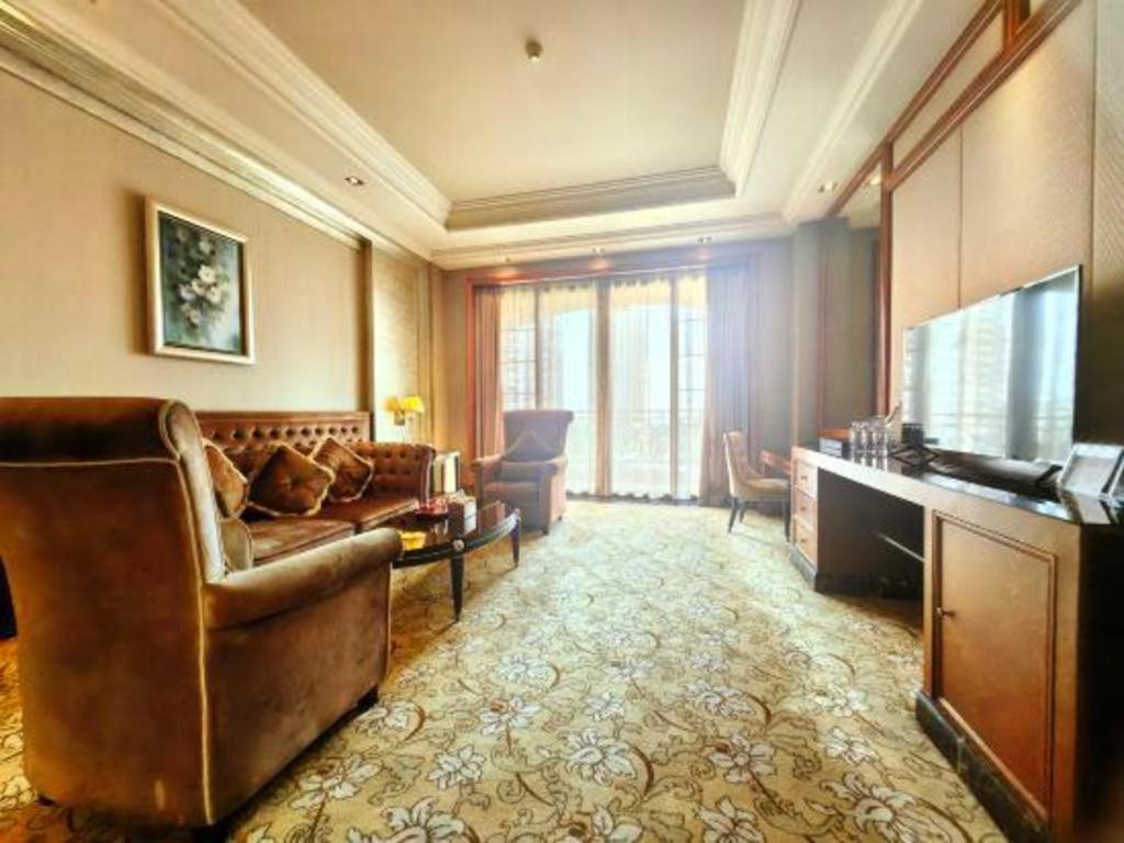 Chateau Starriver Guangzhou Peninsula Exterior photo