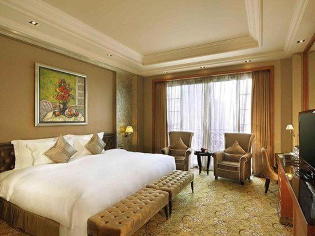 Chateau Starriver Guangzhou Peninsula Exterior photo